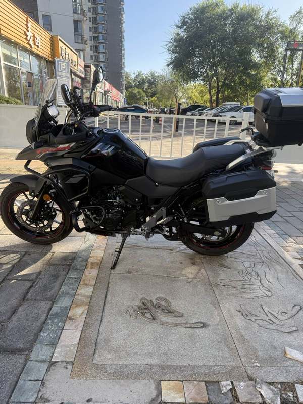 二手豪爵铃木DL250