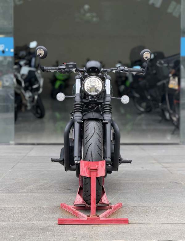 二手凯旋Bonneville Bobber