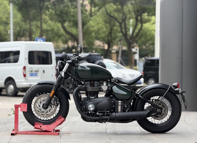 二手凯旋Bonneville Bobber