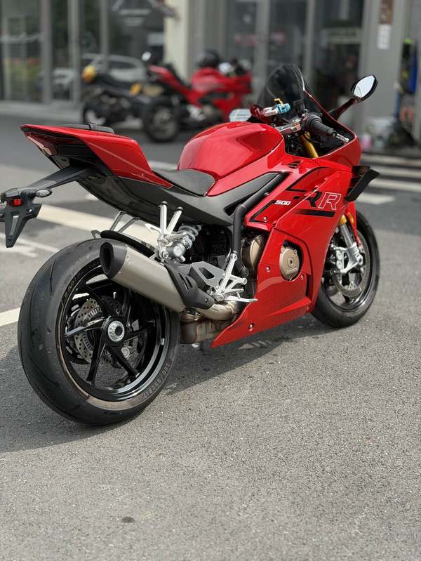 二手张雪机车500RR