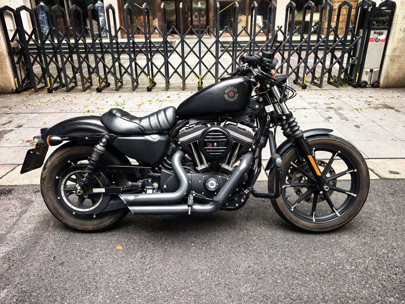 二手哈雷戴维森Iron883 硬汉