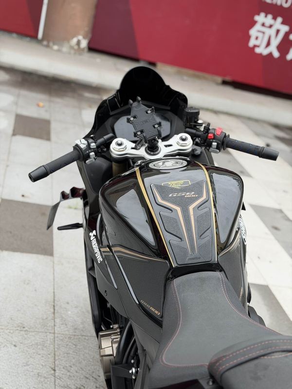 二手QJMOTOR赛800