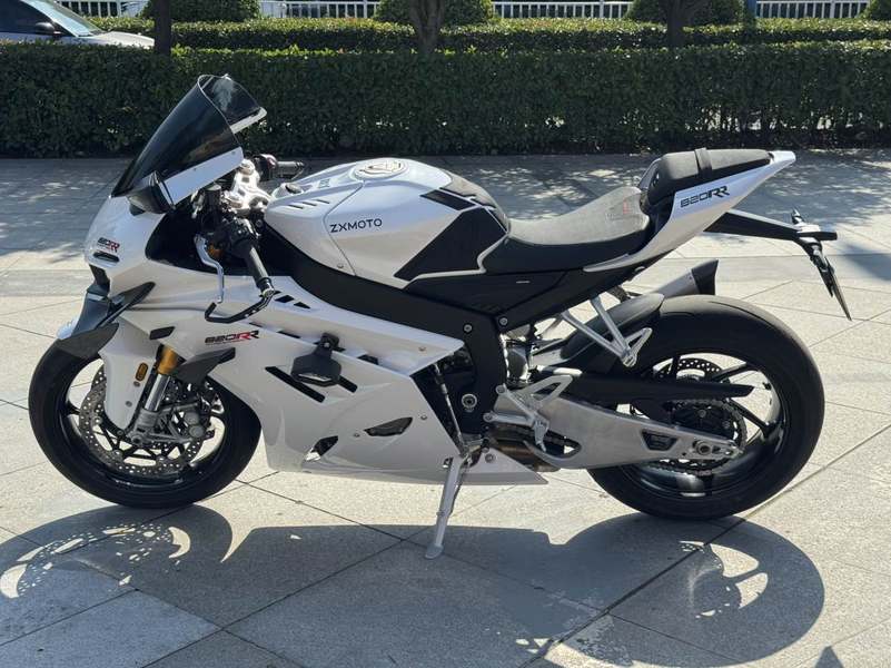 二手张雪机车820RR