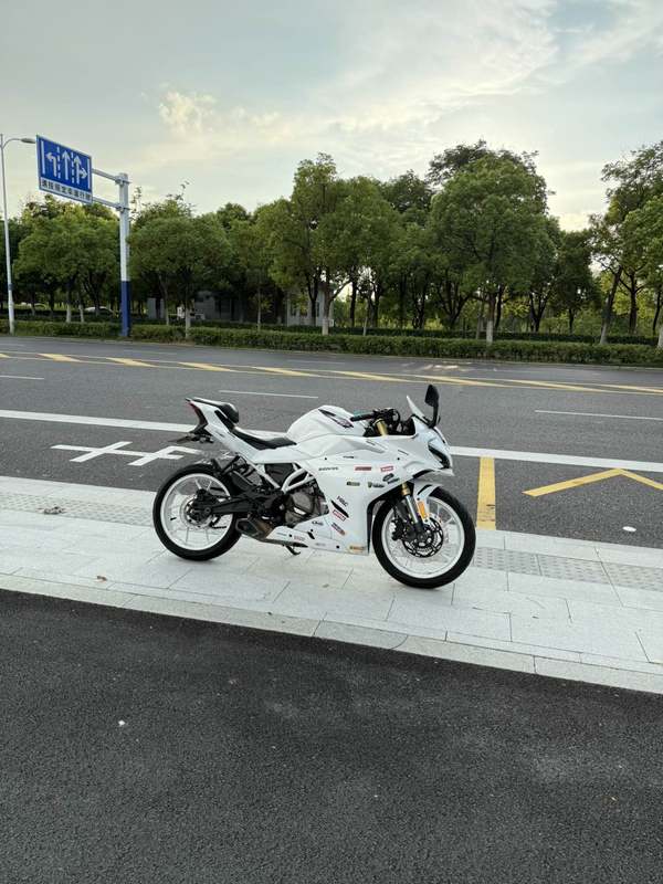 二手春风250SR