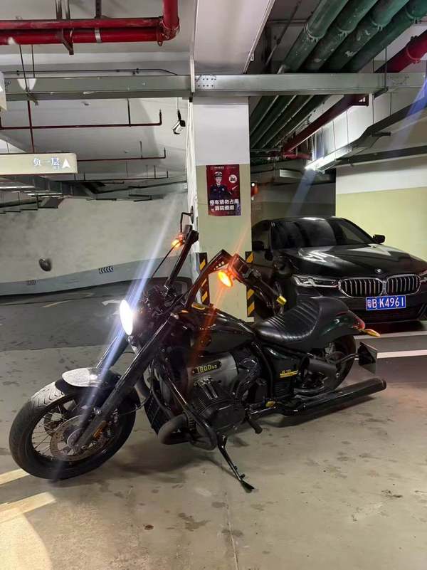 二手宝马R 18