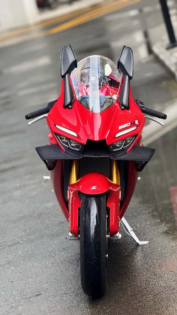 二手张雪机车820RR