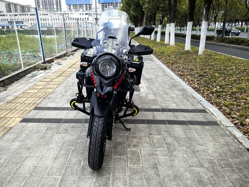 二手豪爵铃木DL250