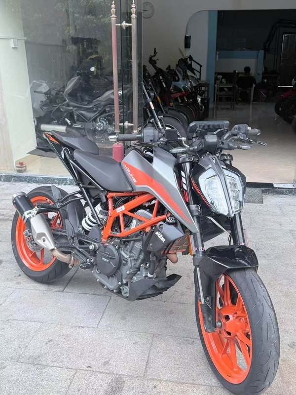 二手KTMR2R390 Duke