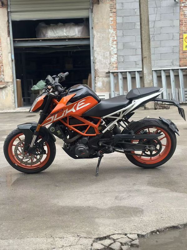 二手KTMR2R390 Duke
