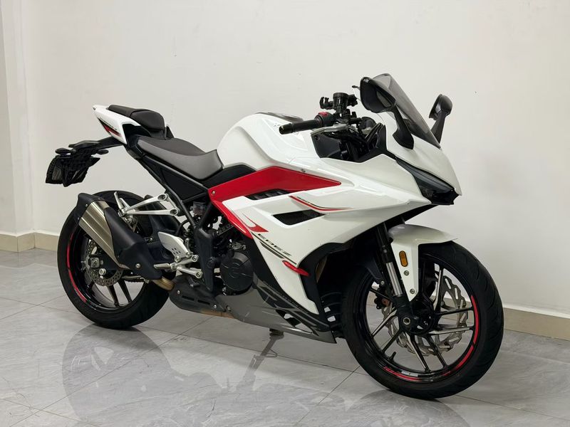 二手凯越350RR 赫雷兹