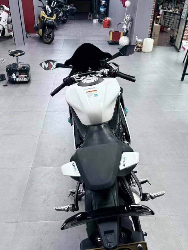 二手春风675SR-R