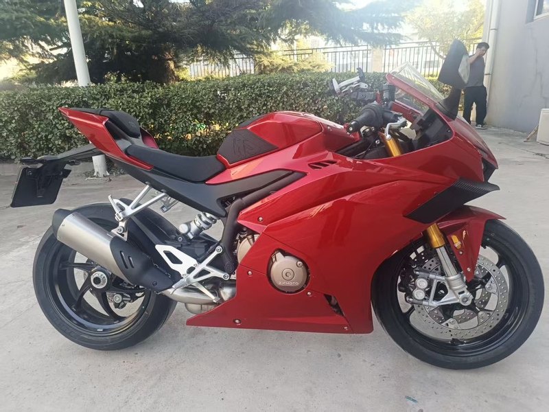 二手张雪机车500RR