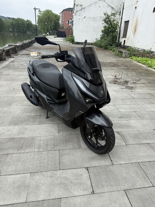二手春风150SC-F