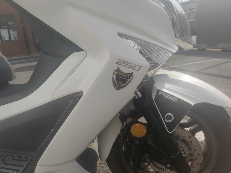 二手光阳赛艇 250