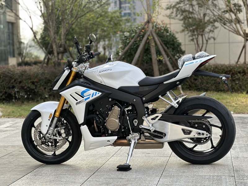二手张雪机车820R