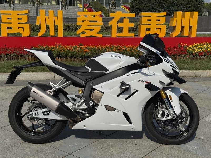 二手张雪机车820RR
