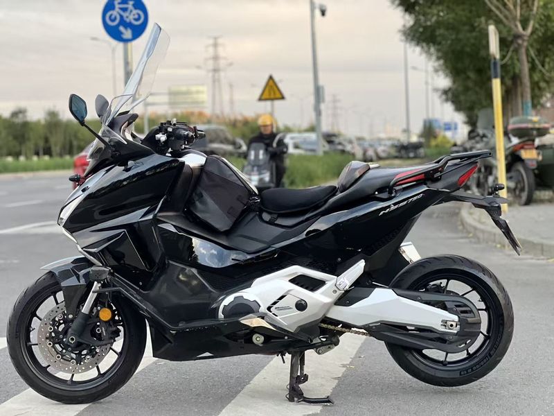 二手本田NSS750