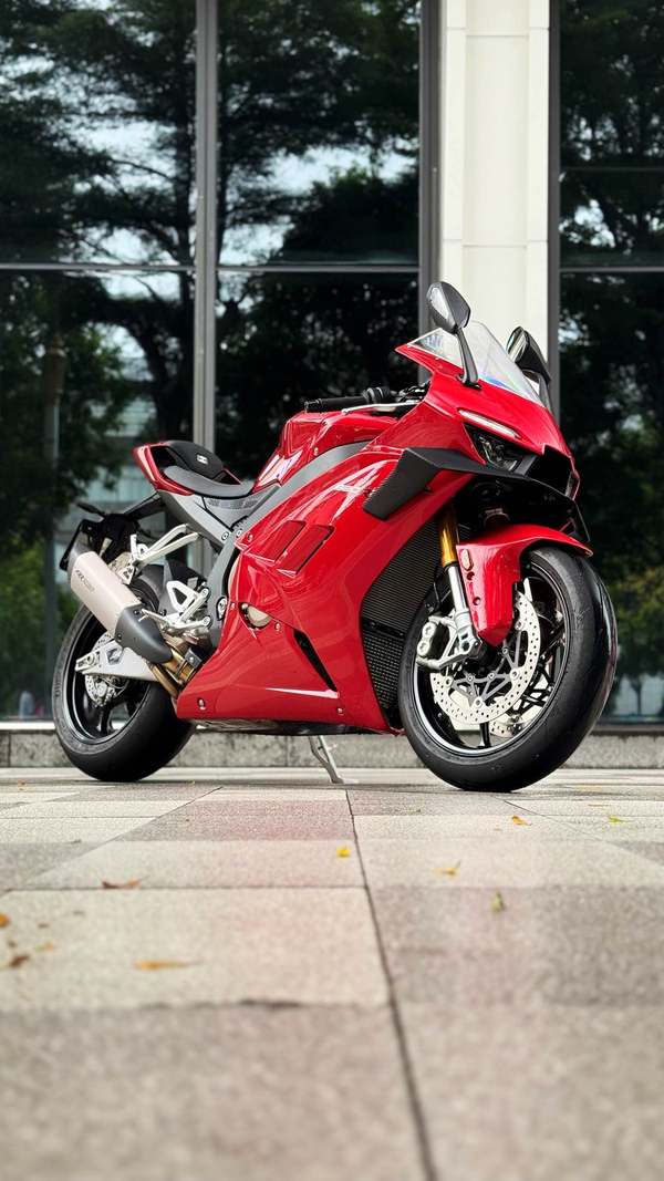 二手张雪机车820RR