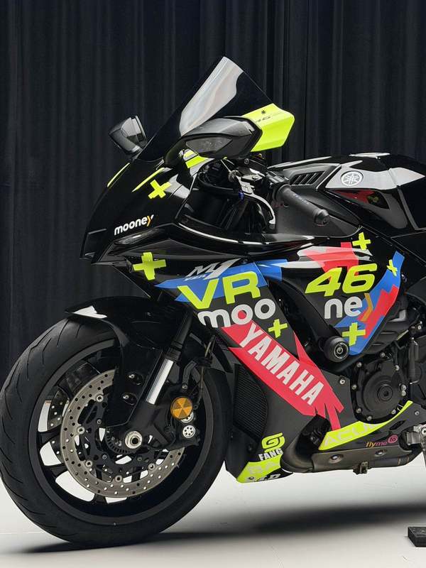 二手雅马哈YZF-R1
