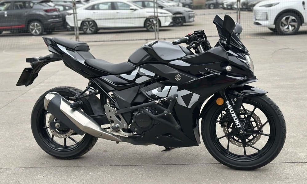 二手豪爵铃木GSX250R