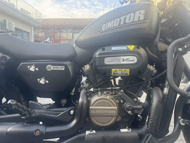 二手QJMOTOR闪250