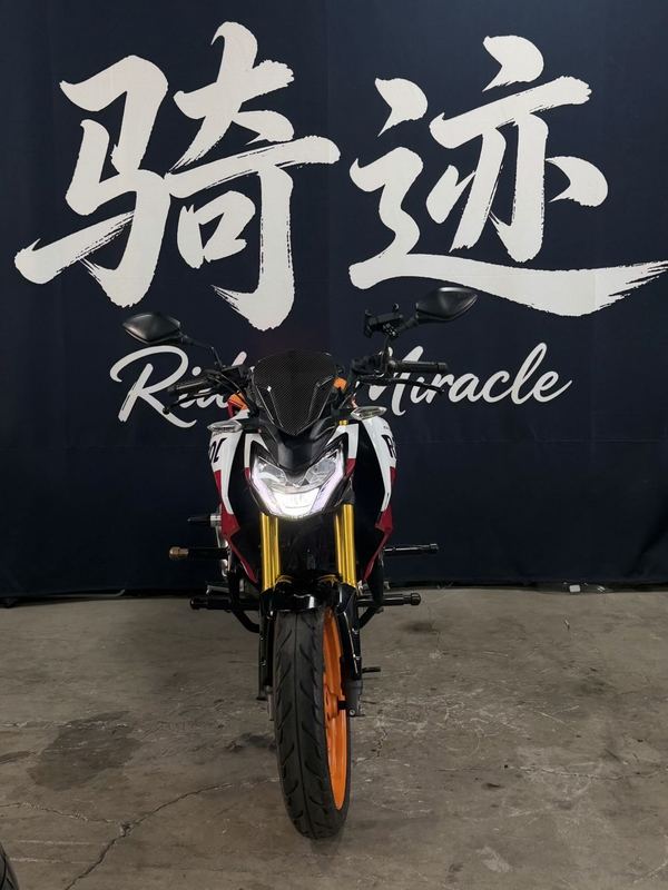 二手五羊本田CB190R 暴锋眼
