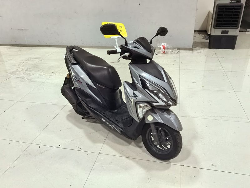 二手新大洲本田裂行 RX125Fi