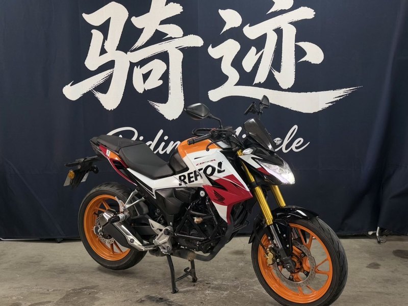 二手五羊本田CB190R 暴锋眼