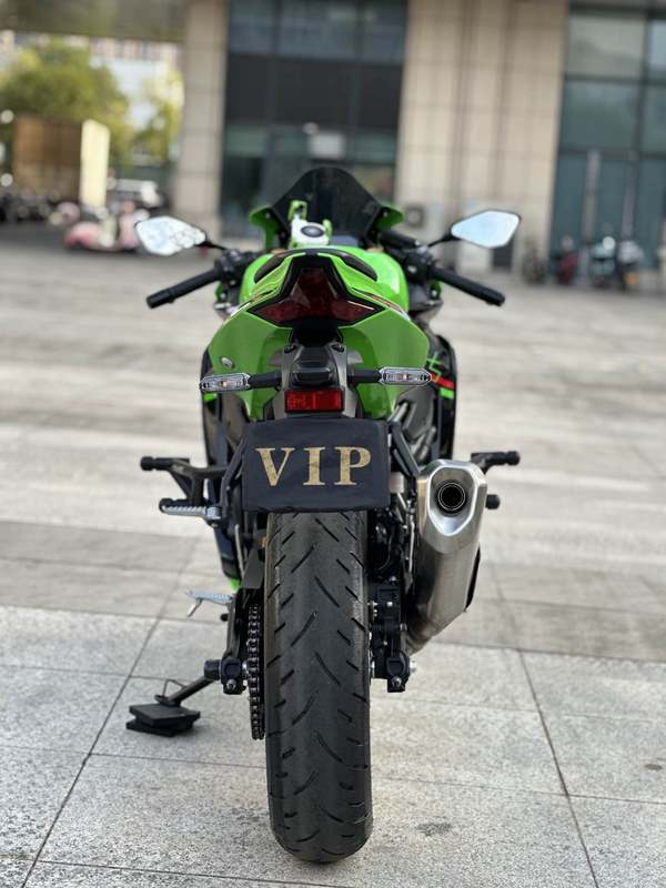 二手川崎ZX-4R