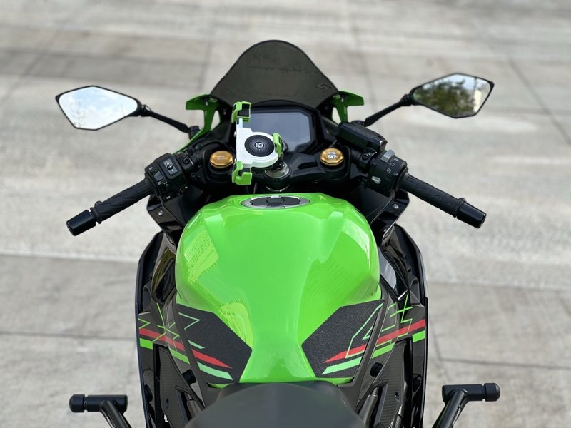 二手川崎ZX-4R
