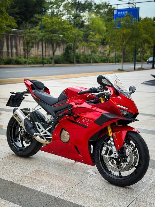 二手张雪机车500RR