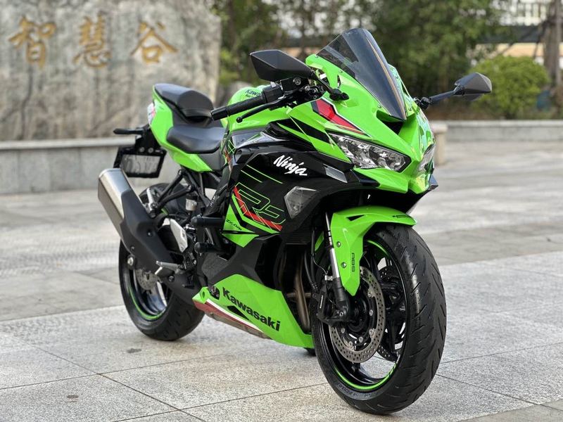 二手川崎ZX-4R