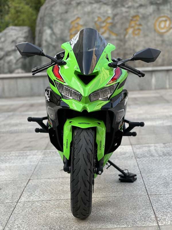 二手川崎ZX-4R