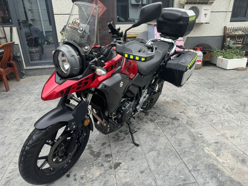二手豪爵铃木DL250