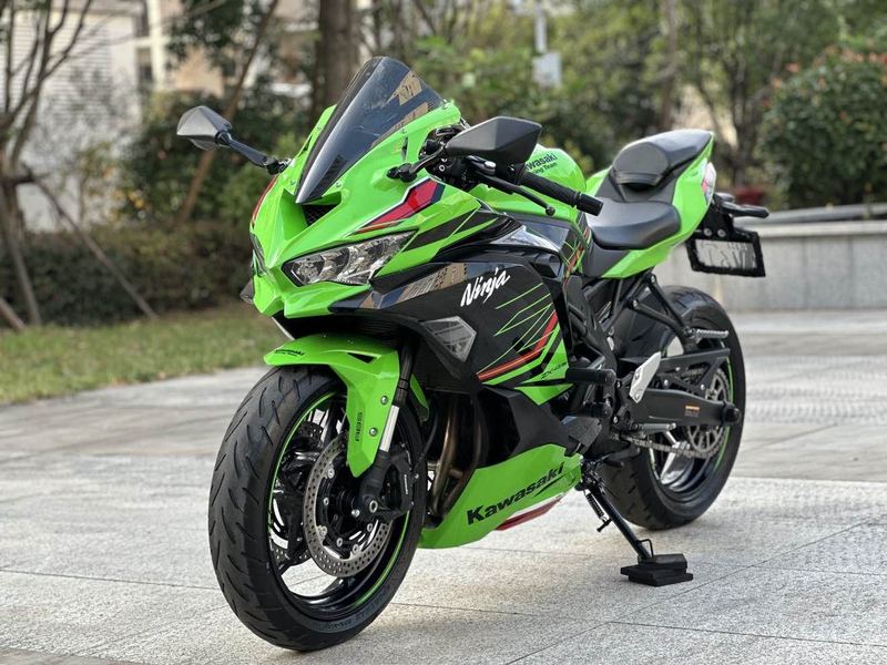 二手川崎ZX-4R