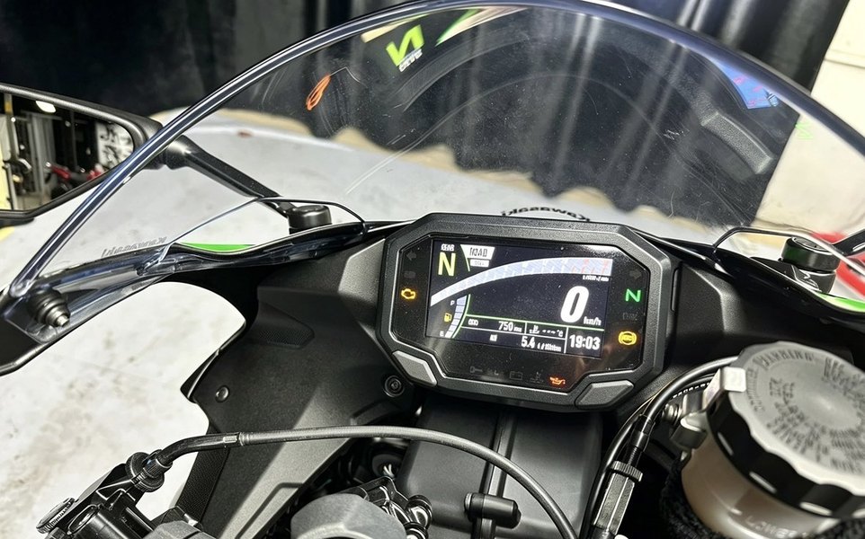 二手川崎Ninja ZX-6R 