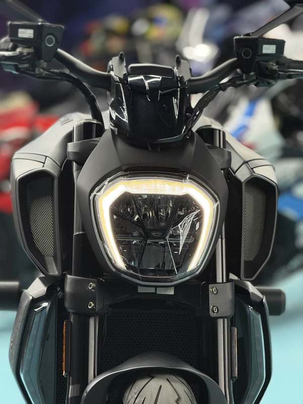 二手杜卡迪Diavel 