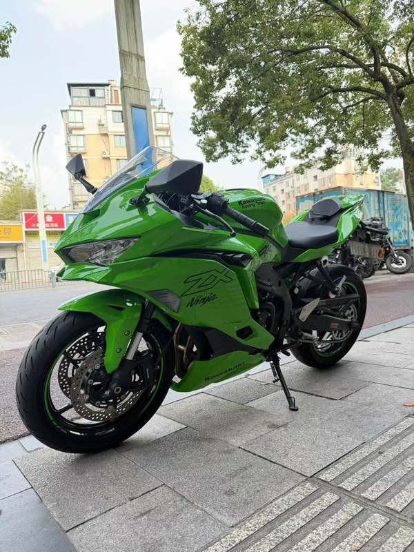 二手川崎ZX-4R