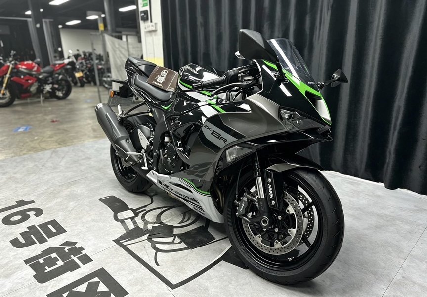 二手川崎Ninja ZX-6R 