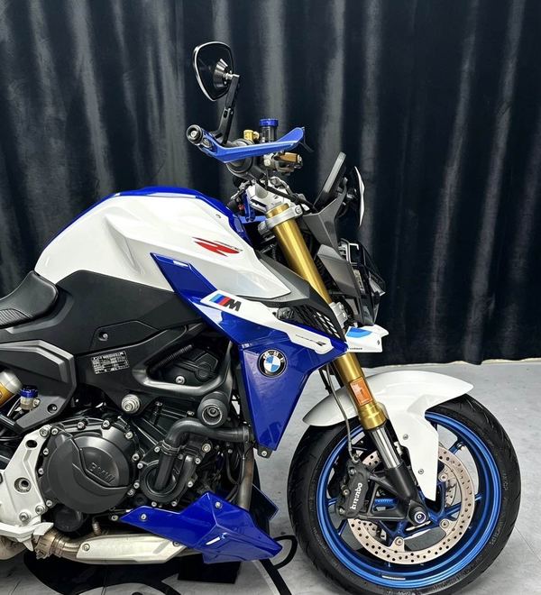 二手宝马F 900 R