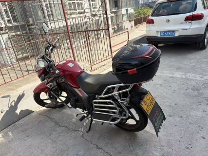 二手豪爵DKS150