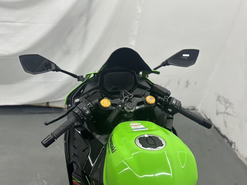 二手川崎ZX-4R