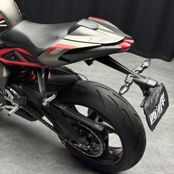 二手凯旋Street Triple 765