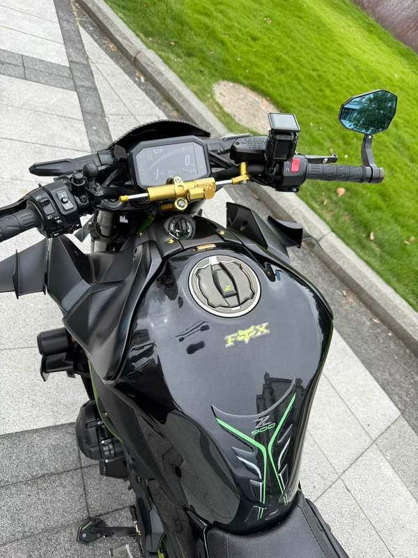 二手川崎Z900