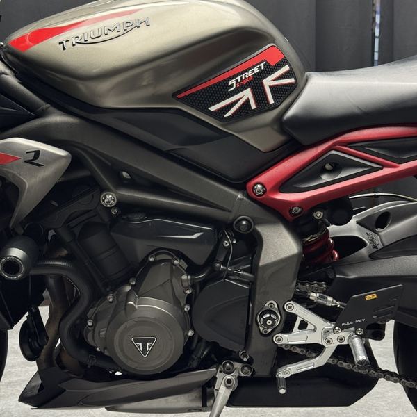 二手凯旋Street Triple 765