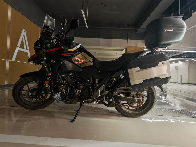 二手豪爵铃木DL250