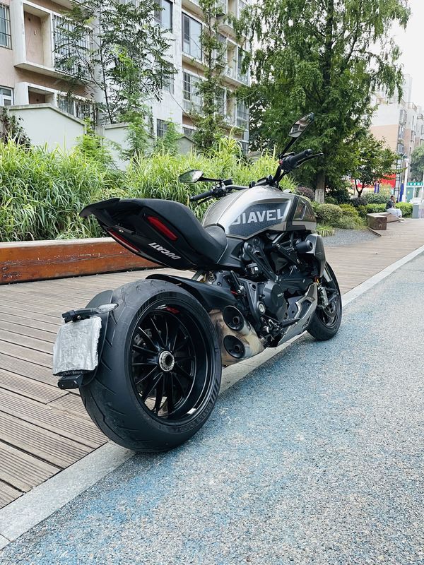 二手杜卡迪Diavel 