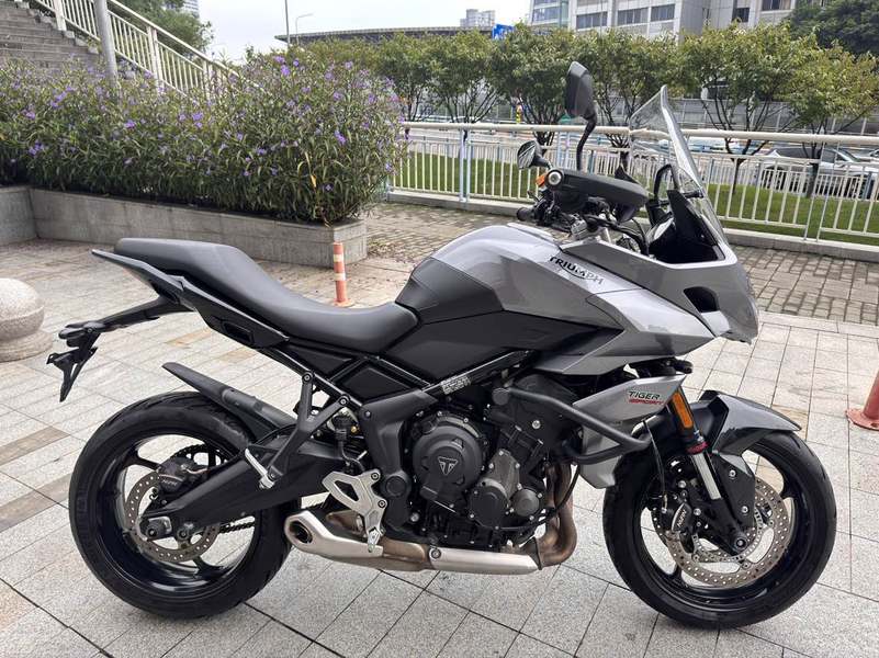 二手凯旋Tiger Sport 660