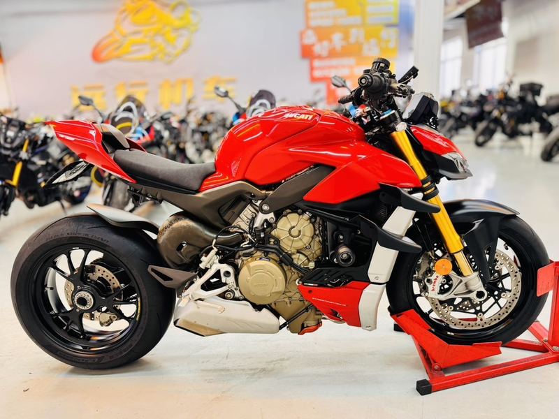 二手杜卡迪Street Fighter V4
