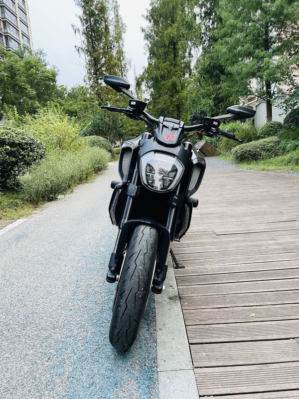 二手杜卡迪Diavel 